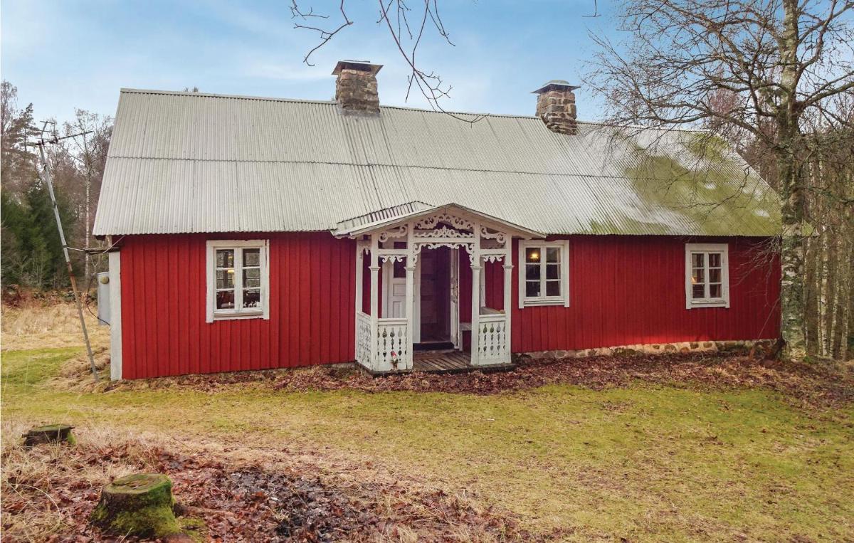 Nice Home In Vittsjö With Kitchen