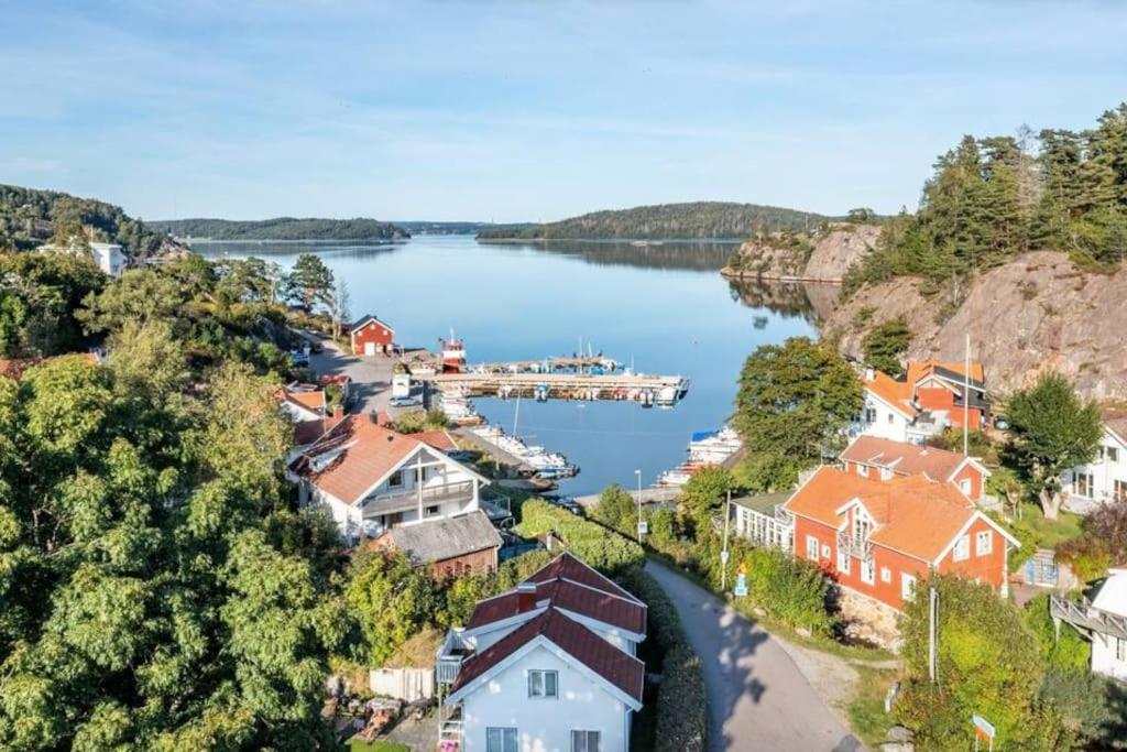 Vacker gård i närheten av HAVET / Slussen